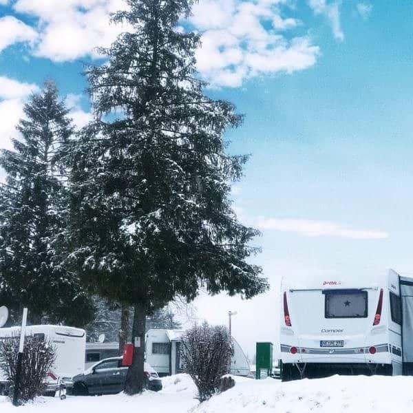 Camping-im-Winter-600x600